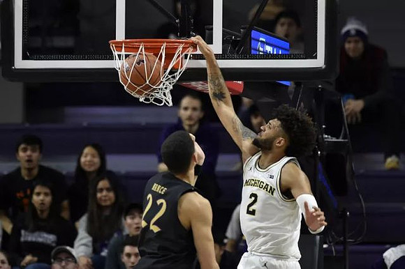 Isaiah Livers (2)
