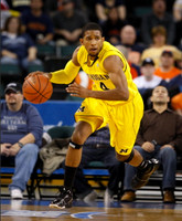 Darius Morris (4)