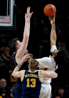 Jon Teske (15) and Ignas Brazdeikis (13)