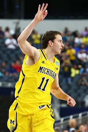 Nik Stauskas (11)