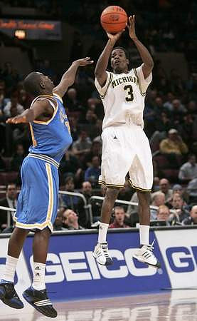 Manny Harris (3)