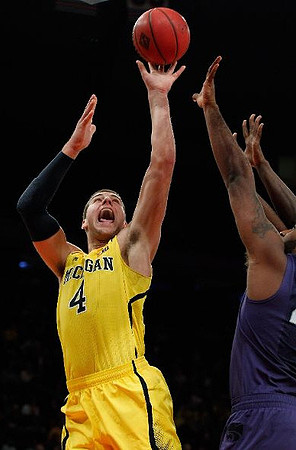 Mitch McGary (4)