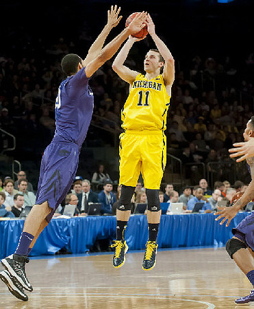 Nik Stauskas (11)