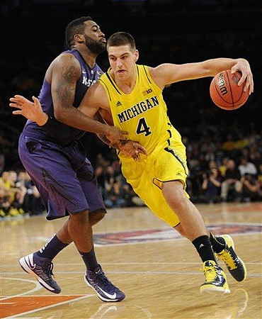 Mitch McGary (4)