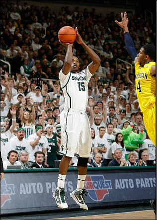 Darius Morris (4)