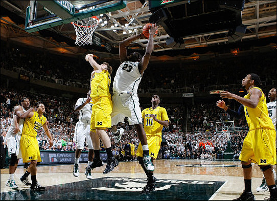 Jordan Morgan (52), Zack Novak (0), Tim Hardaway Jr. (10), and Darius Morris (4)