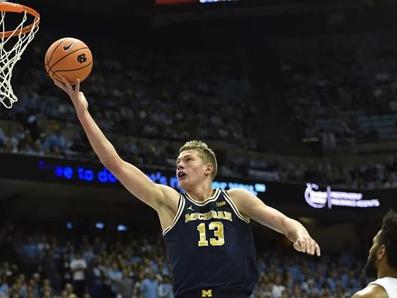 Moritz Wagner (13)