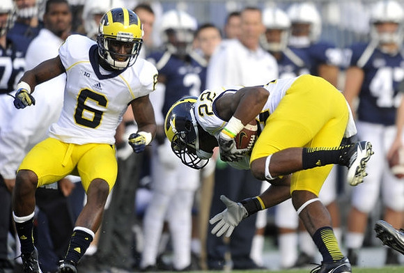 Raymon Taylor (6) and Jarrod Wilson (22)