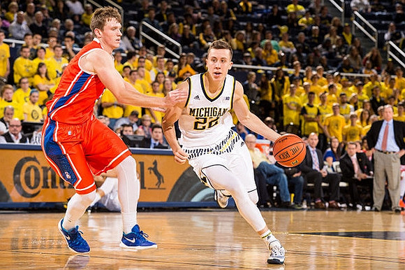 Duncan Robinson (22)