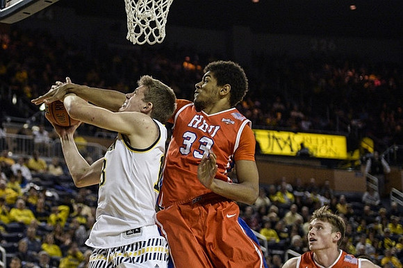 Moritz Wagner (13)