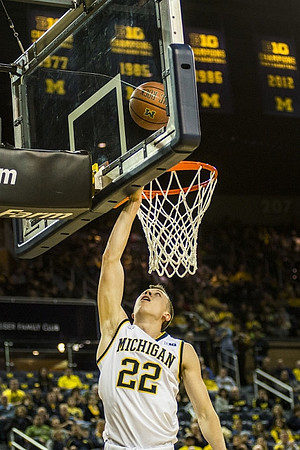 Duncan Robinson (22)