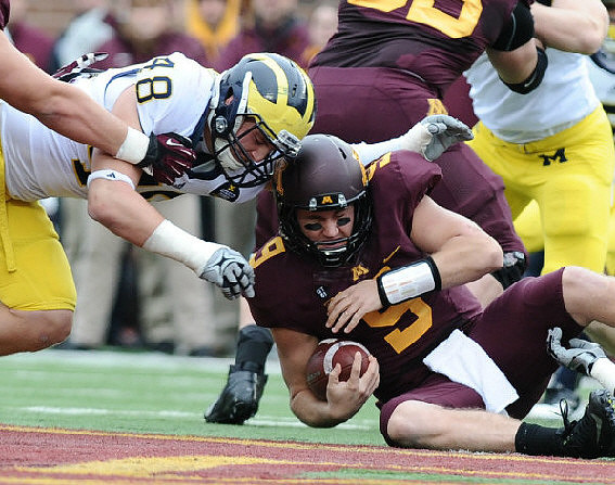 Desmond Morgan (48)