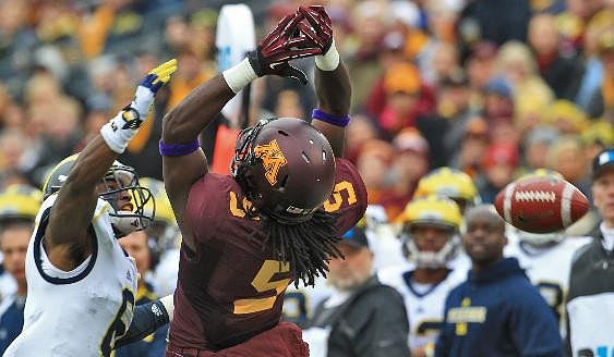 Raymon Taylor (6)