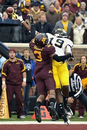 Devin Funchess (19)