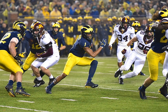 Ben Mason (42) and Ambry Thomas (1)
