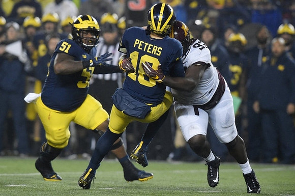 Cesar Ruiz (51) and Brandon Peters (18)