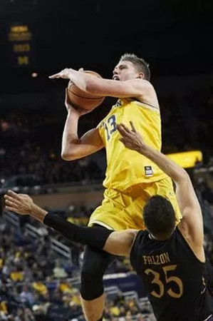 Moritz Wagner (13)