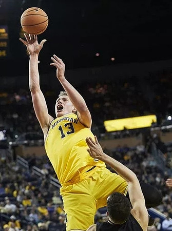 Moritz Wagner (13)