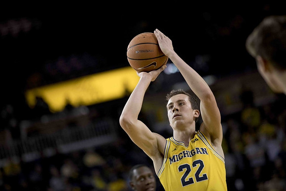 Duncan Robinson (22)