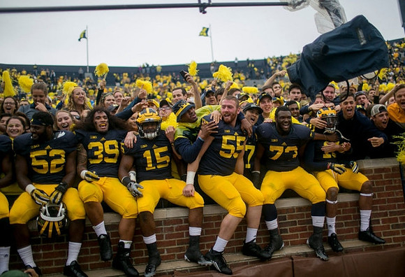 Maurice Ways (85), Royce Jenkins-Stone (52), Sione Houma (39), James Ross (15), Garrett Miller (55), and Maurice Hurst (73)