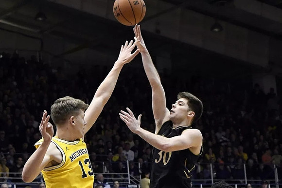 Moritz Wagner (13)