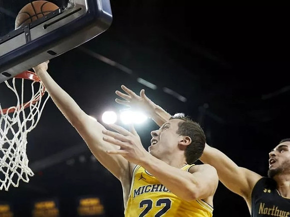 Duncan Robinson (22)