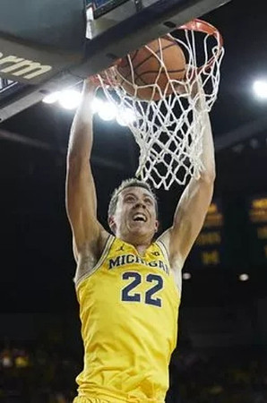 Duncan Robinson (22)