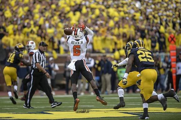 Delano Hill (44) and Dymonte Thomas (25)