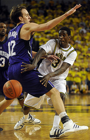 Manny Harris (3)