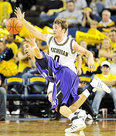 Zack Novak (0)