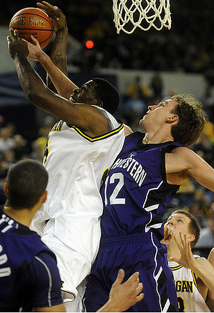 DeShawn Sims (34) and Matt Vogrich (13)