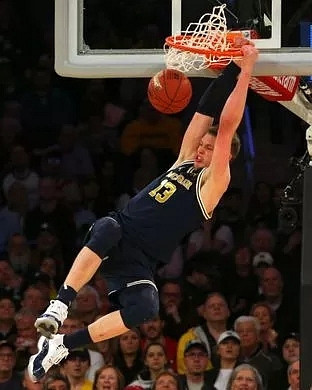 Moritz Wagner (13)