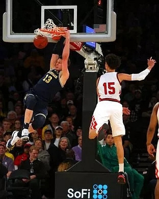 Moritz Wagner (13)