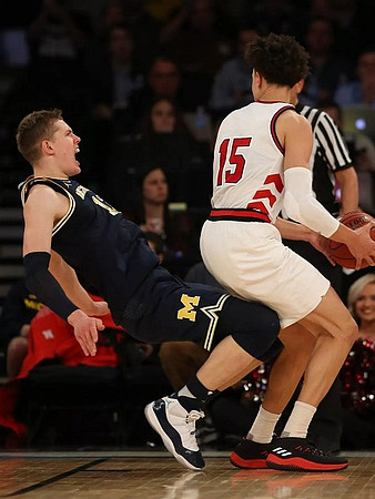 Moritz Wagner (13)