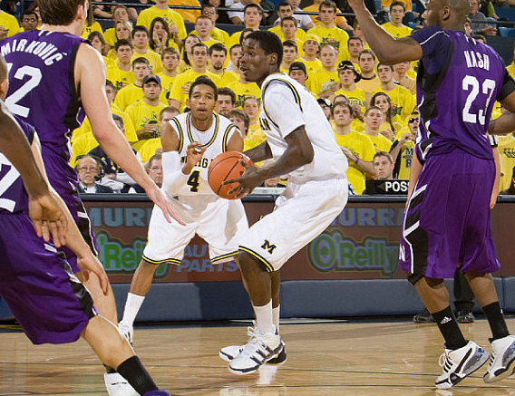 Darius Morris (4) and Manny Harris (3)