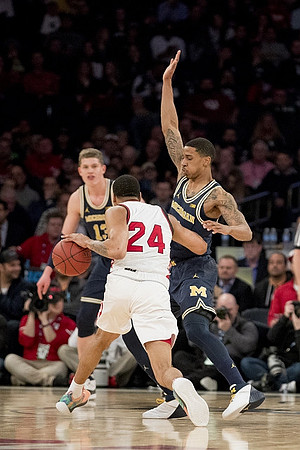 Moritz Wagner (13) and Charles Matthews (1)