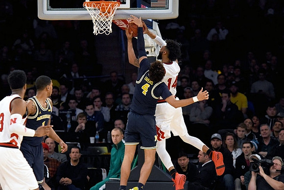 Isaiah Livers (4) and Charles Matthews (1)