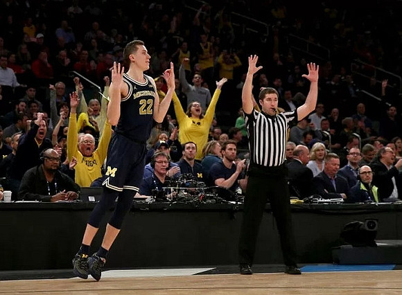 Duncan Robinson (22)