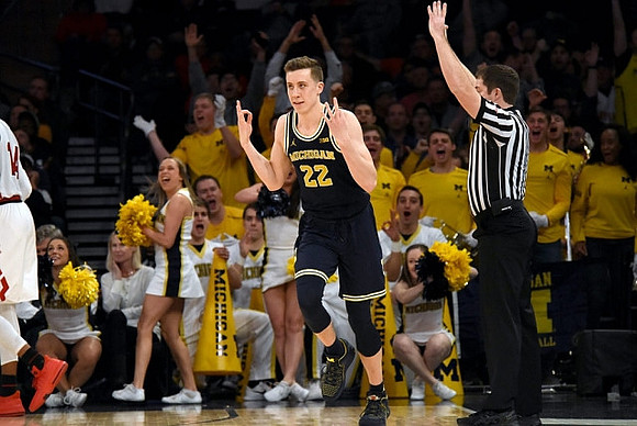Duncan Robinson (22)
