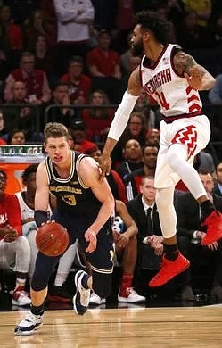 Moritz Wagner (13)
