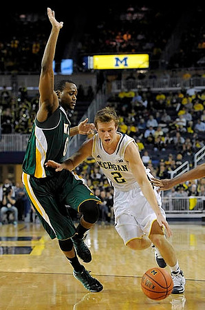 Spike Albrecht (2)