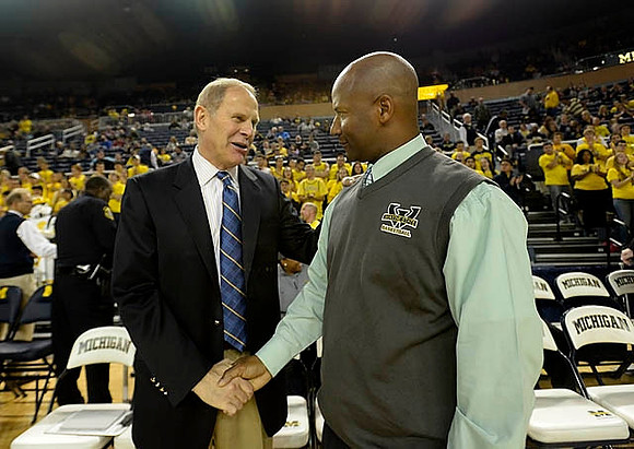 John Beilein and Wayne State Head Coach David Greer