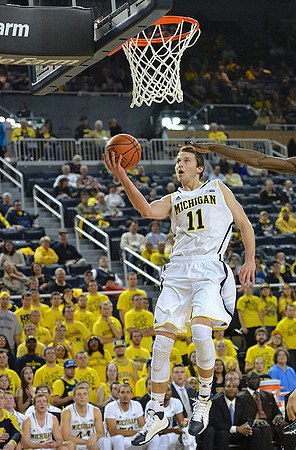 Nik Stauskas (11)
