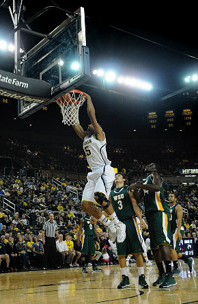 Jon Horford (15)
