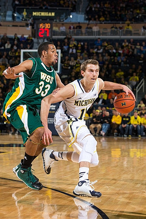 Nik Stauskas (11)