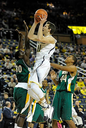 Nik Stauskas (11)