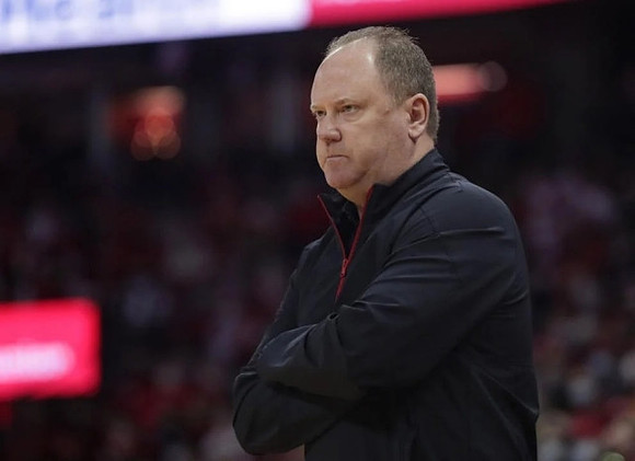 Wisconsin Head Coach Greg Gard