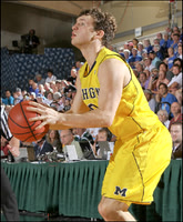 Zack Novak (0)
