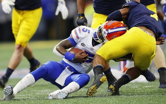 Khaleke Hudson (7)