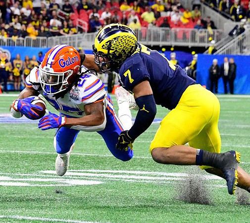Khaleke Hudson (7)